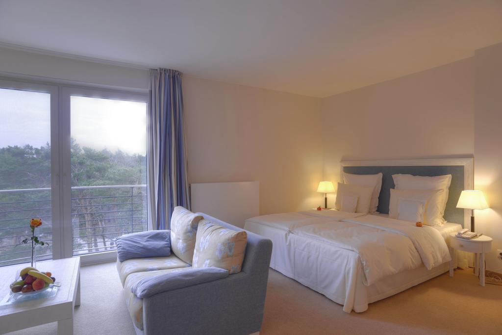 Strandhotel Duenenmeer - Adults Only Dierhagen Rom bilde